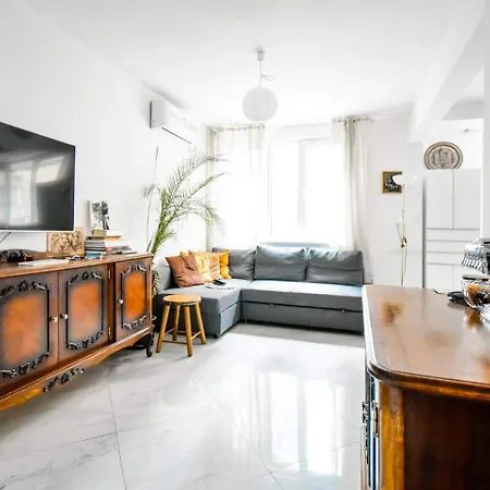 Apartament 1bdr Quiet Str Vitoshka Area Ac *