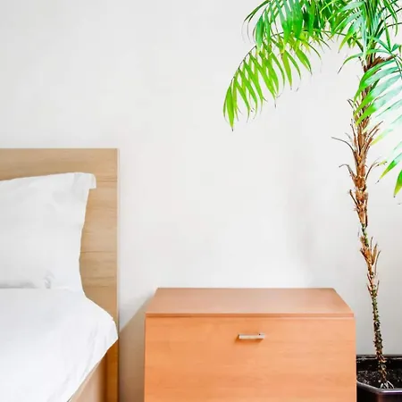 1bdr Quiet Str Vitoshka Area Ac Apartamento Sofía