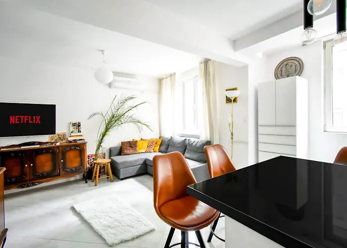 1bdr Quiet Str Vitoshka Area Ac * Sofia