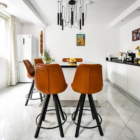 1bdr Quiet Str Vitoshka Area Ac * Sofya